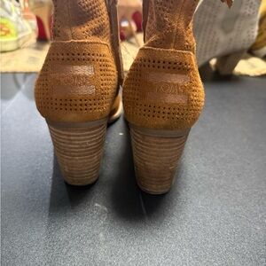 TOMS Women's Brown Perforated Heeled Boots